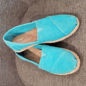TOMS Classic Turquoise Free Town